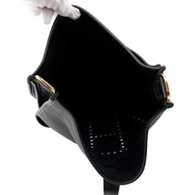 Load image into Gallery viewer, HERMES Evelyne3 Black Taurillon Clemence Size GM

