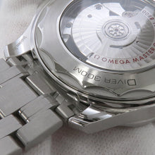Load image into Gallery viewer, OMEGA Seamaster Diver 300M W42mm Stainless Steel White Dial210.30.42.20.04.001

