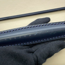 将图像加载到图库查看器中，GLOBE TROTTER Safari Carry Case Ivory/Navy Vulcanized Fiber Leather
