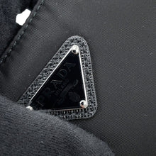 将图像加载到图库查看器中，PRADA Re-Edition 2005 Re-Nylon Shoulder Bag Black1BH204 Nylon
