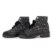 Load image into Gallery viewer, CHANEL CC Logo lace-up short boots Black/MulticolorG35154 Tweed Leather Faux Pearl Size 38H
