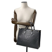 Load image into Gallery viewer, LOUIS VUITTON Onthego BlackM45595 Monogram Empreinte Leather Size MM
