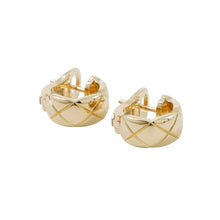 Load image into Gallery viewer, CHANEL Coco Crush EarringsJ11134 18K Yellow Gold
