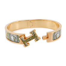 Load image into Gallery viewer, HERMES ClicH Bracelet Beige Metal
