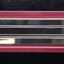 Load image into Gallery viewer, HERMES Caprice Barrette Pink Aluminium
