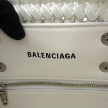 将图像加载到图库查看器中，BALENCIAGA bistro White678028 Patent Leather Size XXS
