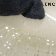 将图像加载到图库查看器中，BALENCIAGA bistro White678028 Patent Leather Size XXS

