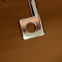 将图像加载到图库查看器中，HERMES HAUT A COURROIES Gold Togo Leather Size 40
