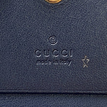 Load image into Gallery viewer, GUCCI Horsebit 1955 Compact Wallet Beige/Navy621887 Straw/Leather
