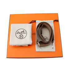 将图像加载到图库查看器中，HERMES Evelyne3 Etoupe Taurillon Clemence Size PM
