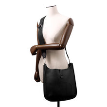 将图像加载到图库查看器中，HERMES Evelyne 3 Black Taurillon Clemence Size PM
