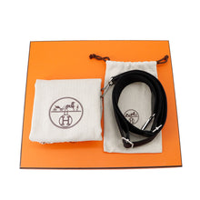 将图像加载到图库查看器中，HERMES Evelyne 3 Black Taurillon Clemence Size PM
