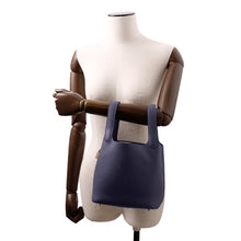 将图像加载到图库查看器中，HERMES Picotin Lock Blue Nuit Taurillon Clemence Size PM
