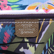 Load image into Gallery viewer, HERMES Azap Long silk in Etoupe Epsom
