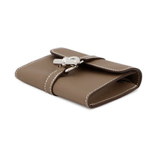 Load image into Gallery viewer, HERMES Glennan Compact Wallet Etoupe Swift Leather/Chevre Myzore Goatskin
