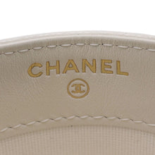 Load image into Gallery viewer, CHANEL CC Logo Card Case 24/25 Year Métiers d&#39;Art Collection WhiteAP4706 Caviar Leather
