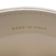 Load image into Gallery viewer, CHANEL CC Logo Card Case 24/25 Year Métiers d&#39;Art Collection WhiteAP4706 Caviar Leather
