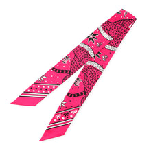 Load image into Gallery viewer, HERMES Twilly Les Leopards Bandana Bandana Leopard Pink/White/Black Silk100%
