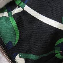 Load image into Gallery viewer, HERMES HERMES Ouse de Voyage Black/Multicolor Silk100% Size PM
