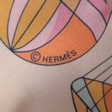 Load image into Gallery viewer, HERMES Twilly The madness of the sky Apricot/Vert/Multicolor Silk100%
