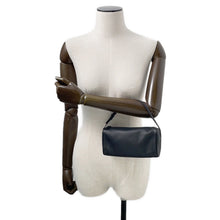 将图像加载到图库查看器中，Handbag 90&#39;s Black Leather

