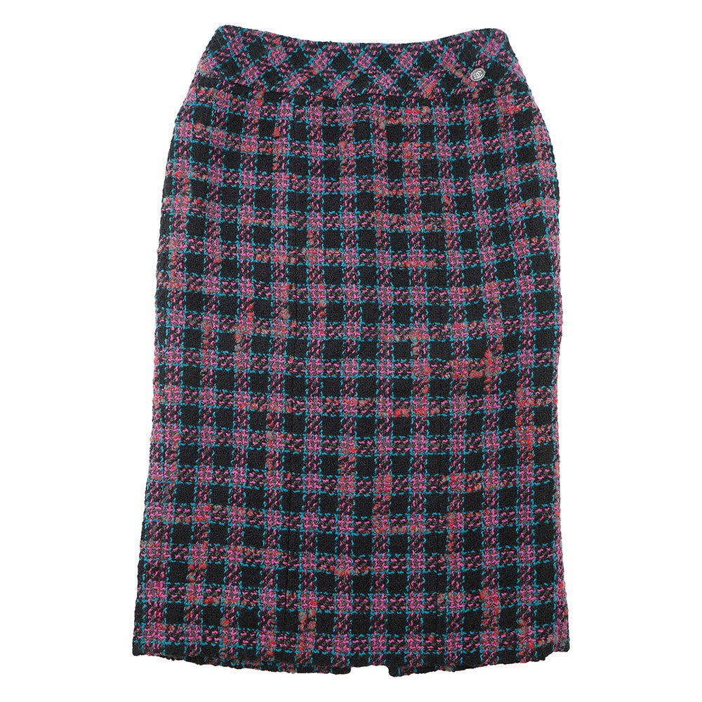 CHANEL CC LogoButton TweedSkirt Size 36 Black/Pink/MulticolorP73672 Wool 79% Nylon17% Polyester4% Rhinestone