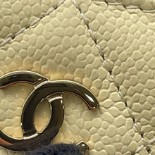 将图像加载到图库查看器中，CHANEL Coin purse Matelasse CC Logo LimeAP3179 Caviar Leather
