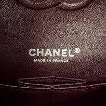 Load image into Gallery viewer, CHANEL Matelasse ChainShoulder Bag BlackA01113 Caviar Leather Size 23
