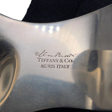 将图像加载到图库查看器中，TIFFANY&amp;Co. Elsa Peretti Size Medium SV925
