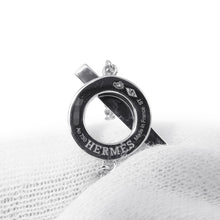 将图像加载到图库查看器中，HERMES Finesse Bracelet Size STH219410B 00ST 18K White Gold
