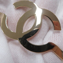 将图像加载到图库查看器中，CHANEL Katyusha Champagne Gold Metal
