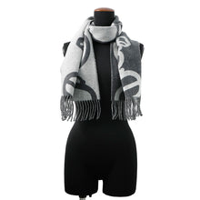 将图像加载到图库查看器中，HERMES Scarf BoucleCamail Gray Cashmere100%
