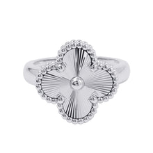 Load image into Gallery viewer, Van Cleef &amp; Arpels Vintage Alhambra Guilloche Size 49/#9VCARP9XI49 18K White Gold
