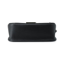 将图像加载到图库查看器中，LOUIS VUITTON Busy NM NoirM59386 Epi Leather
