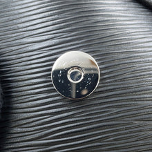 Load image into Gallery viewer, LOUIS VUITTON Busy NM NoirM59386 Epi Leather

