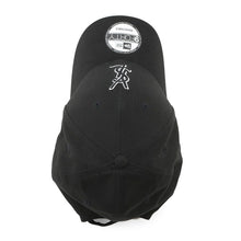 将图像加载到图库查看器中，SAINT LAURENT PARIS New Era YSL Monogram Cap Black687687 Cotton100%
