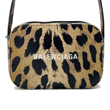 将图像加载到图库查看器中，BALENCIAGA Everyday Camera Bag Leopard Pattern Beige/Black552372 Leather Size XS
