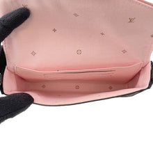 将图像加载到图库查看器中，LOUIS VUITTON ★Murti Felicie Pochette Noir/PinkM81471 Monogram
