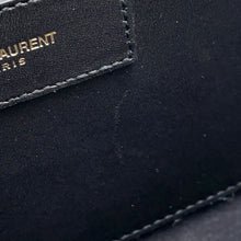 将图像加载到图库查看器中，SAINT LAURENT PARIS Betty ChainShoulder Black Suede leather
