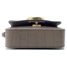 将图像加载到图库查看器中，Chloe Chloe C Shoulder Bag Khaki Embossed Leather
