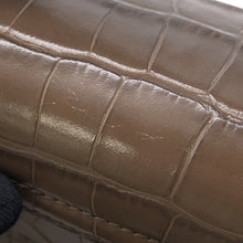 将图像加载到图库查看器中，Chloe Chloe C Shoulder Bag Khaki Embossed Leather
