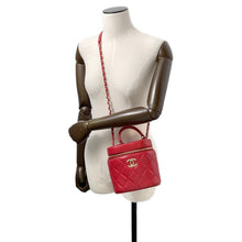 将图像加载到图库查看器中，CHANEL ChainShoulder Vanity Bag RedAS1626 Lambskin
