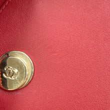 将图像加载到图库查看器中，CHANEL ChainShoulder Vanity Bag RedAS1626 Lambskin
