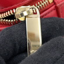 将图像加载到图库查看器中，CHANEL ChainShoulder Vanity Bag RedAS1626 Lambskin
