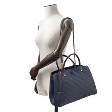 将图像加载到图库查看器中，LOUIS VUITTON Montaigne Marine RougeM42746 Monogram Empreinte Leather Size MM
