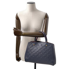 将图像加载到图库查看器中，LOUIS VUITTON Montaigne Marine RougeM42746 Monogram Empreinte Leather Size MM
