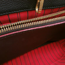 将图像加载到图库查看器中，LOUIS VUITTON Montaigne Marine RougeM42746 Monogram Empreinte Leather Size MM

