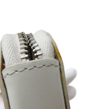 将图像加载到图库查看器中，PRADA ★Triangle Coin purse White1TL433 Leather
