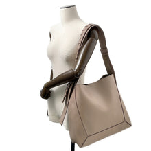 将图像加载到图库查看器中，Stella McCartney One Shoulder Bag Greige Leather
