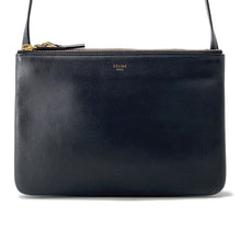 Load image into Gallery viewer, CELINE Trio Shoulder Bag Black192033 Leather Size Small
